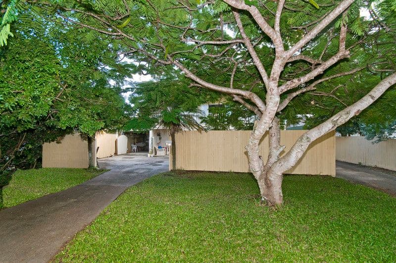 18 Leyte Avenue, PALM BEACH QLD 4221, Palm Beach - Thumbnail 5
