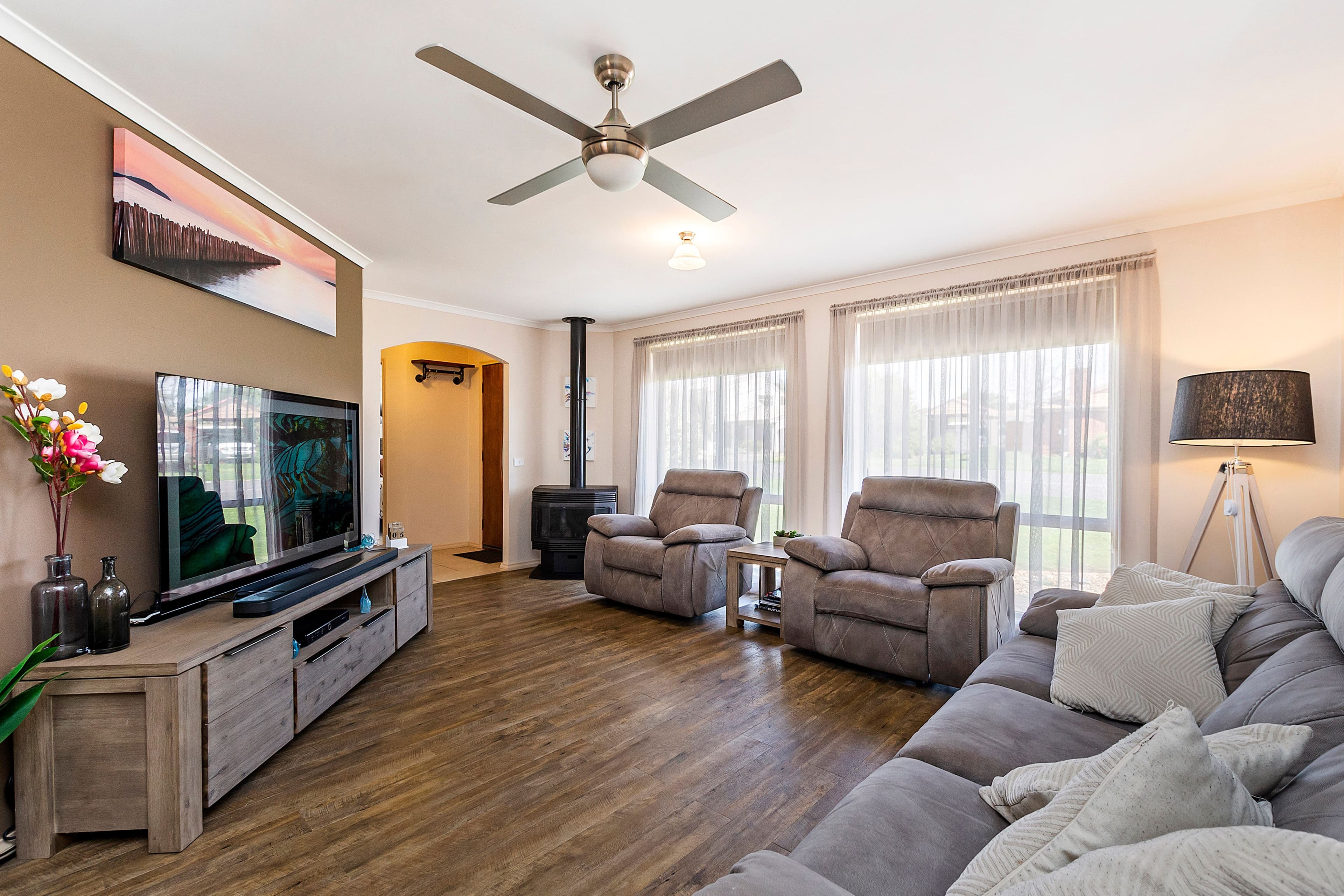 15 Mannerim Avenue, Warrnambool VIC 3280, Warrnambool - Thumbnail 2