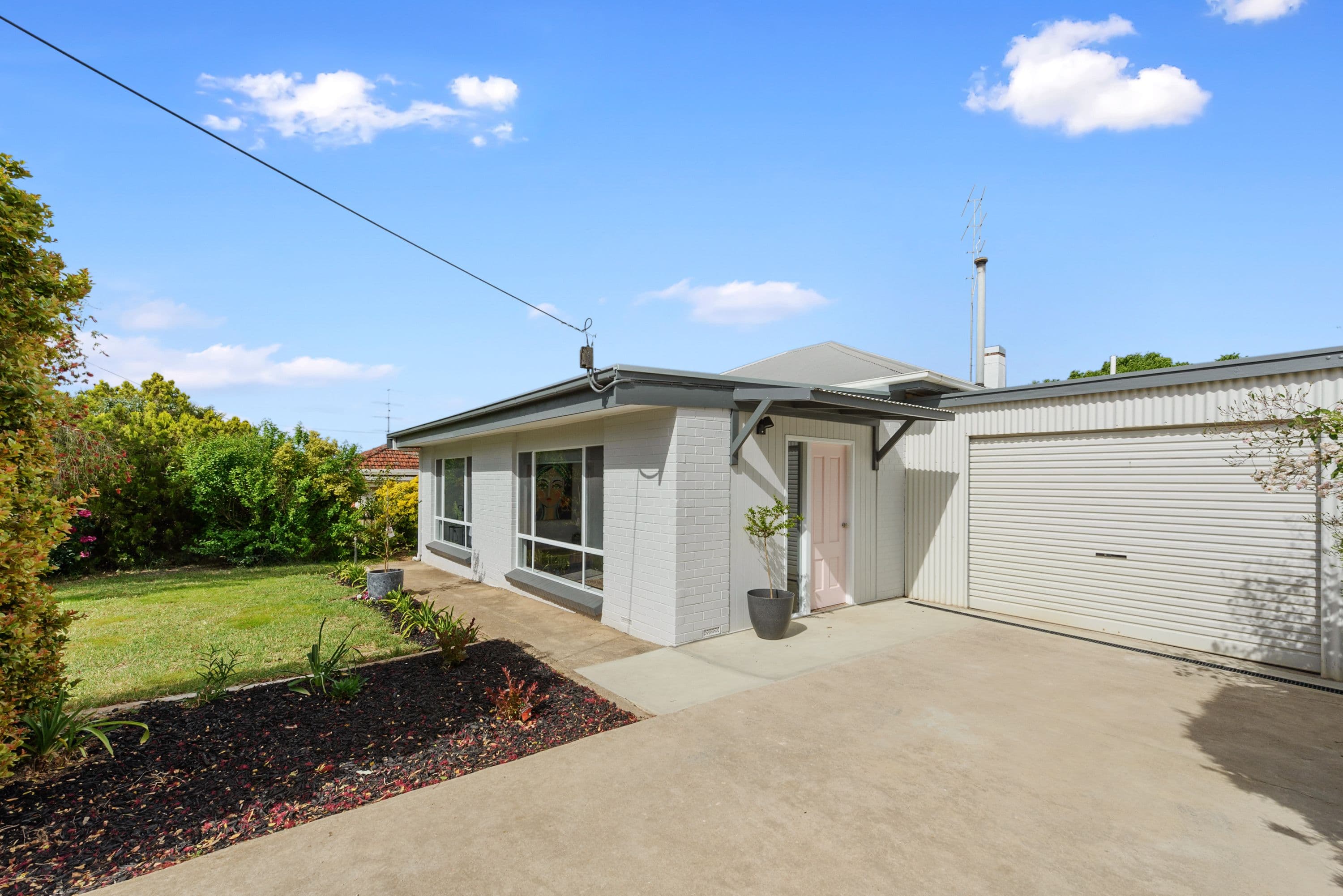 6 Sabine Street, Clare SA 5453, Clare - Thumbnail 2
