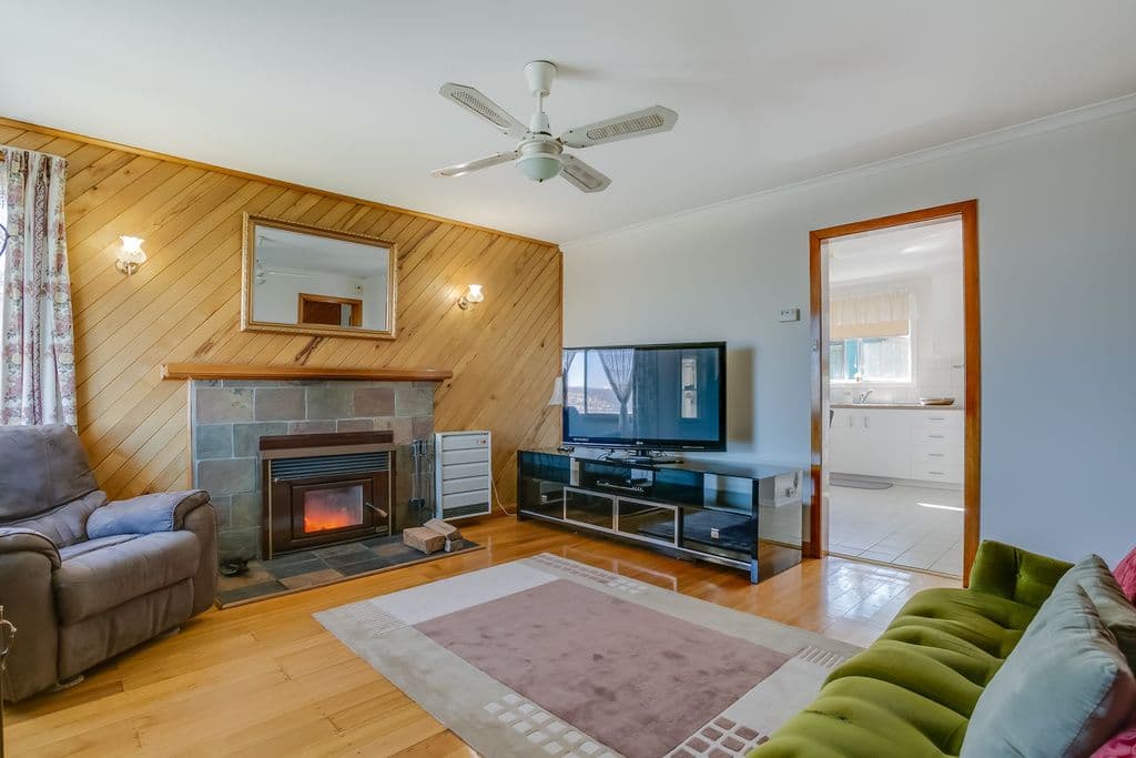 69 Wildor Crescent, RAVENSWOOD TAS 7250, Ravenswood - Thumbnail 7