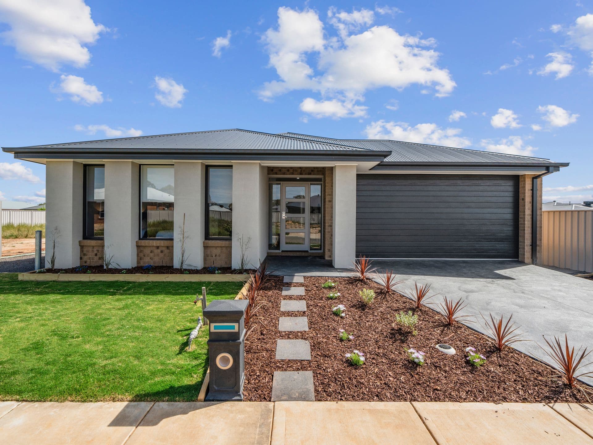22 Roynic Parade, Benalla VIC 3672, Benalla - Image 1