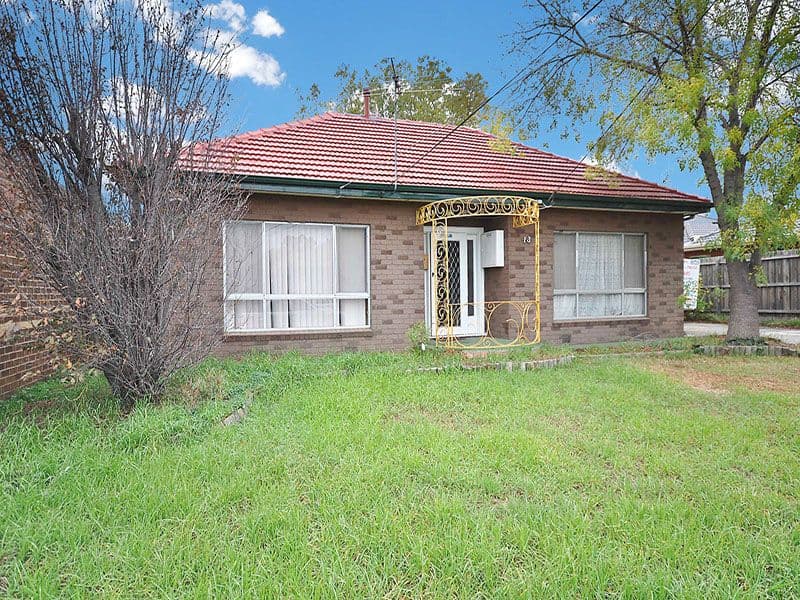 13 Waratah Avenue, TULLAMARINE VIC 3043, Tullamarine - Image 1