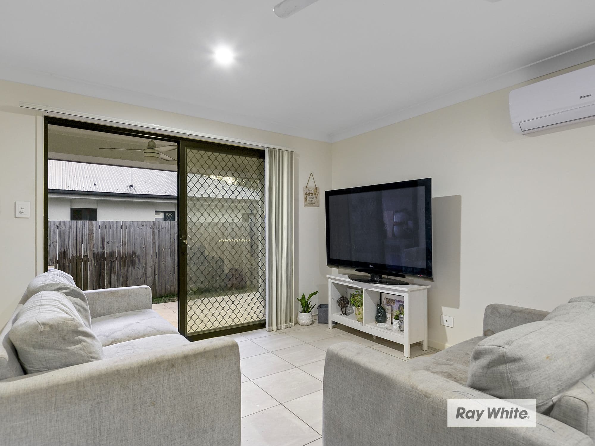 37 Booth Street, Redbank QLD 4301, Redbank - Thumbnail 4