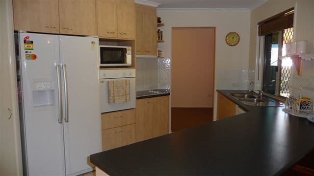 59 Ferguson Road, WESTBROOK QLD 4350, Westbrook - Thumbnail 2