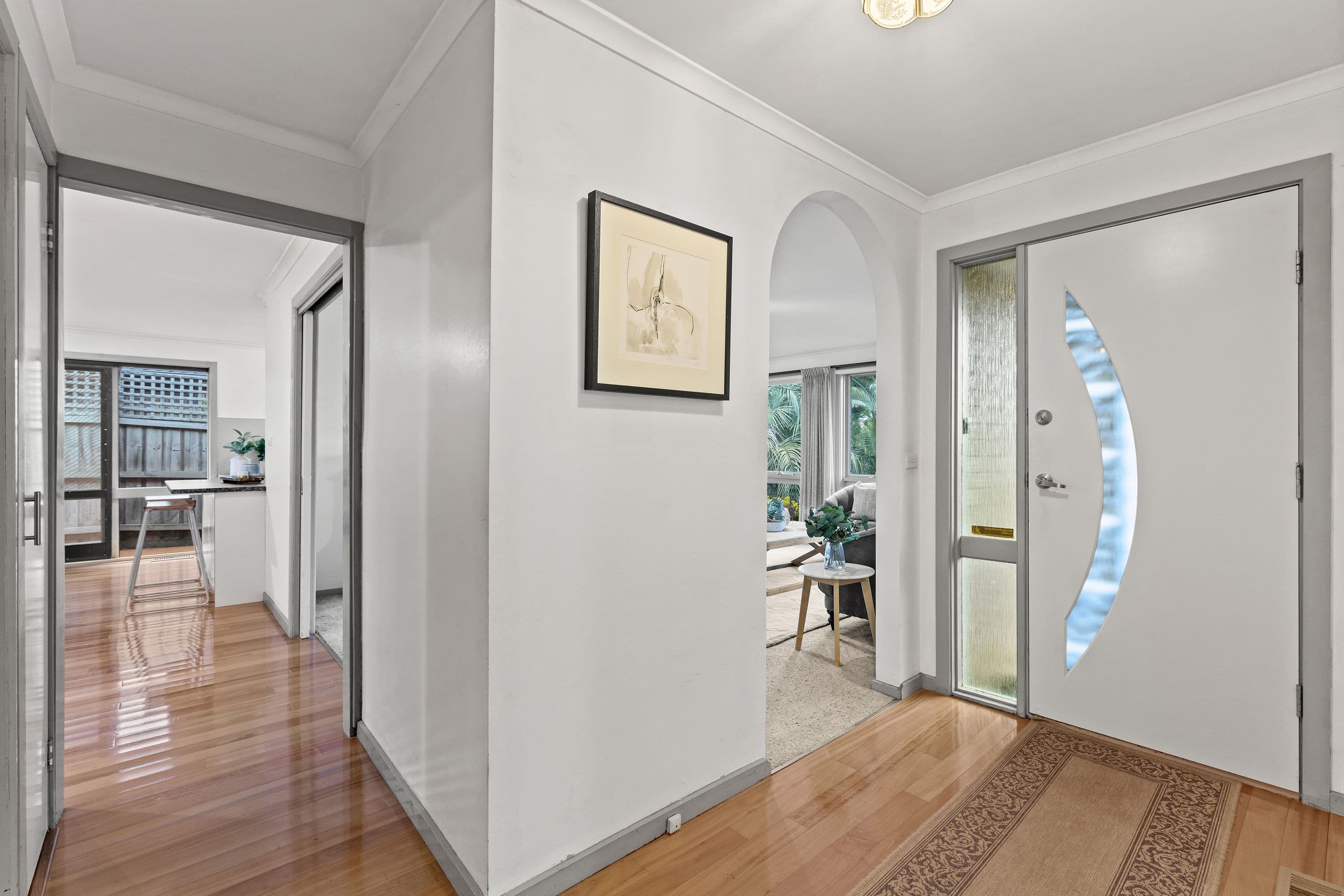 216 Outlook Drive, Dandenong North VIC 3175, Dandenong North - Thumbnail 2