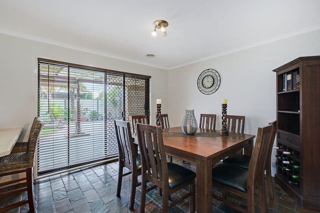 14 Coronet Close, Epping VIC 3076, Epping - Thumbnail 4