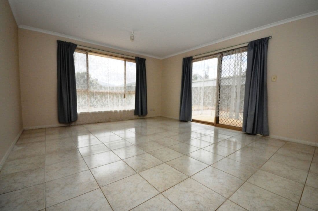84 Bristol Crescent, DAVOREN PARK SA 5113, Davoren Park - Thumbnail 3