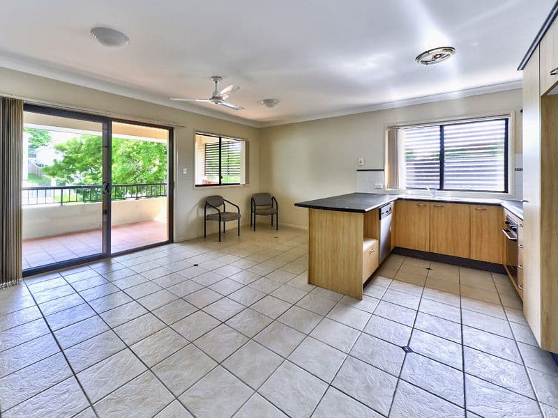 56 Dickson Street, MORNINGSIDE QLD 4170, Morningside - Image 1