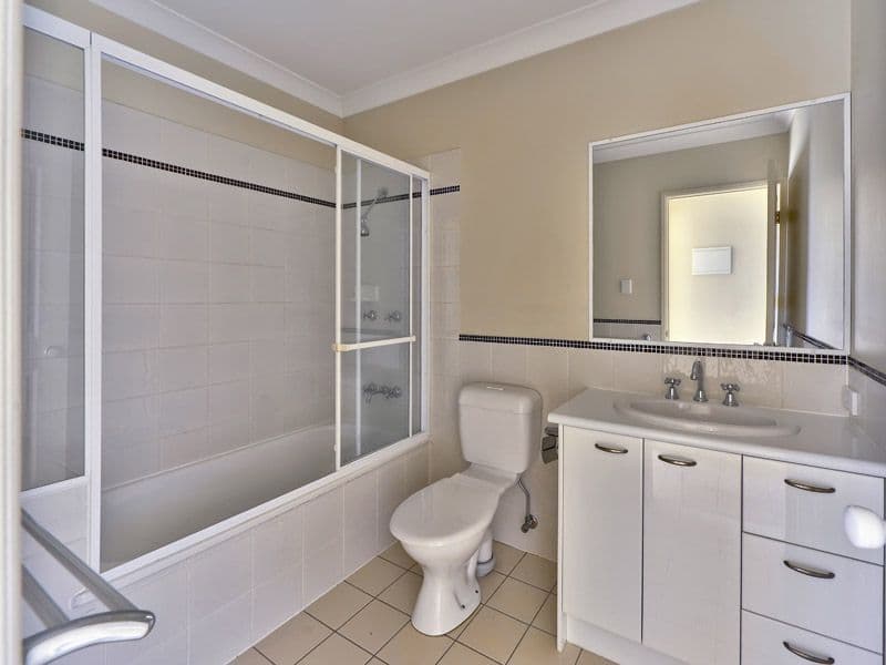 56 Dickson Street, MORNINGSIDE QLD 4170, Morningside - Thumbnail 4