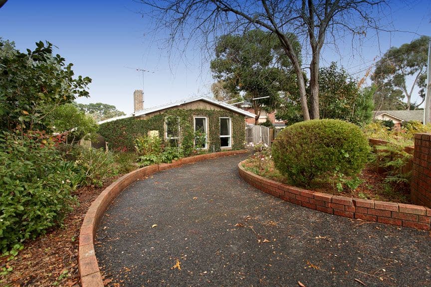 49 Packham Crescent, GLEN WAVERLEY VIC 3150, Glen Waverley - Image 1