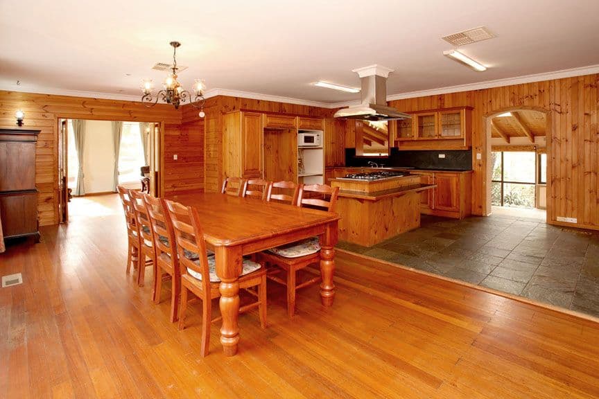49 Packham Crescent, GLEN WAVERLEY VIC 3150, Glen Waverley - Thumbnail 3
