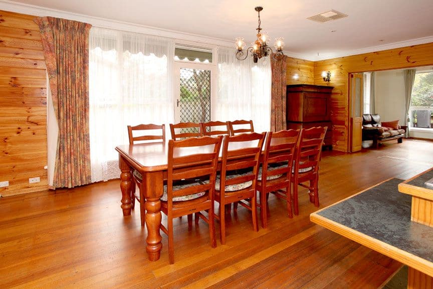 49 Packham Crescent, GLEN WAVERLEY VIC 3150, Glen Waverley - Thumbnail 5