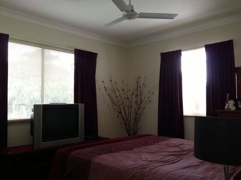 7 Dobson Drive, STRATHPINE QLD 4500, Strathpine - Thumbnail 6
