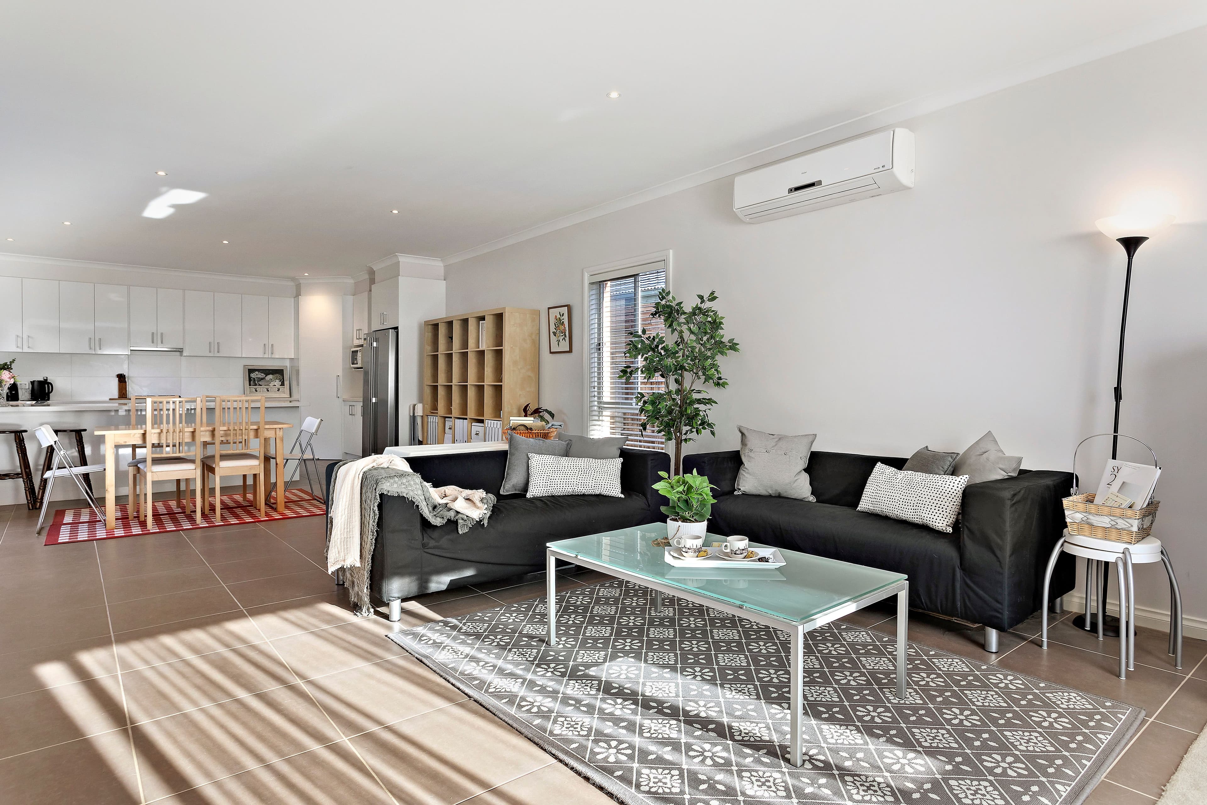 14 Euroka Street, Chadstone VIC 3148, Chadstone - Thumbnail 2
