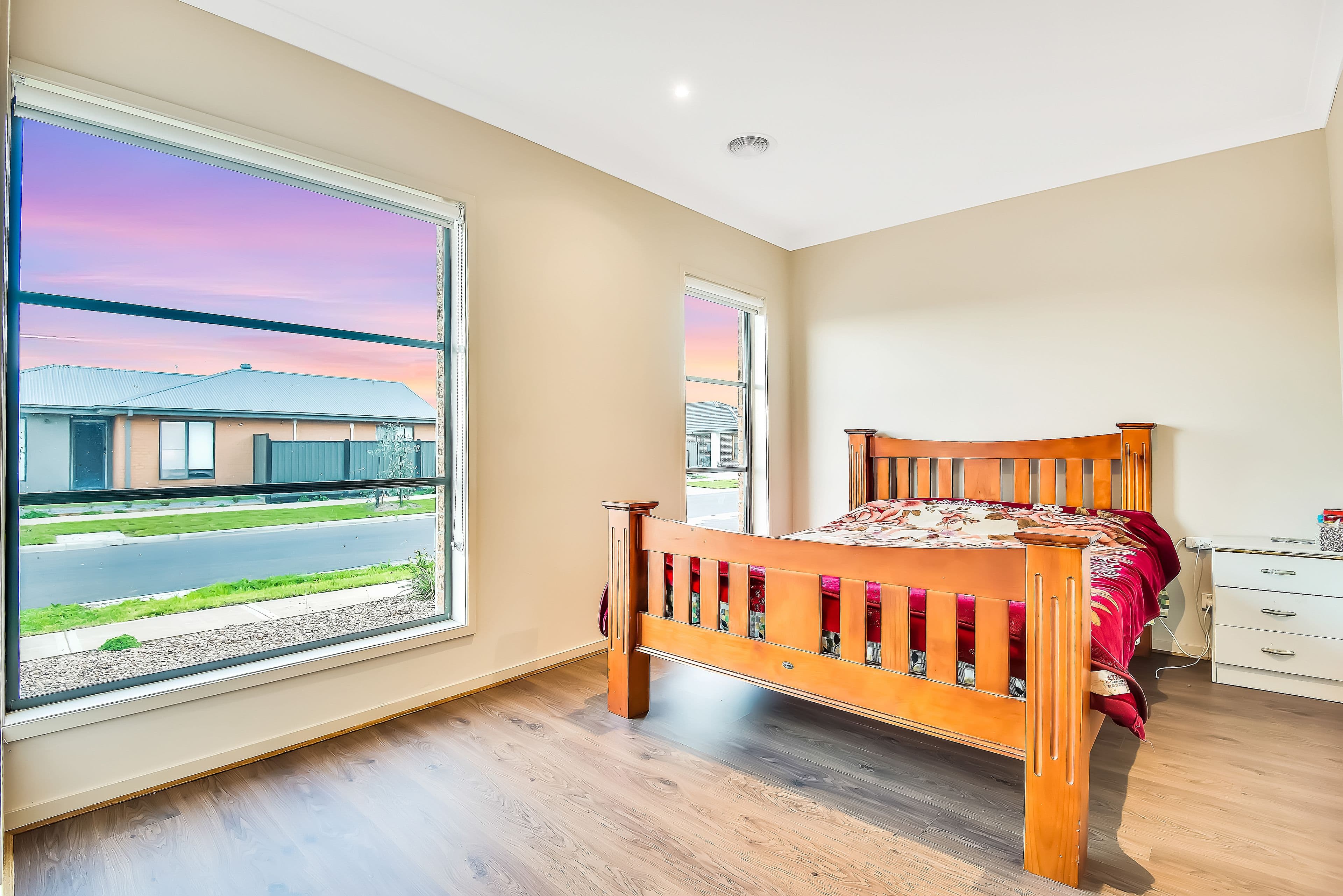 17 Stanhope Road, Tarneit VIC 3029, Tarneit - Thumbnail 3