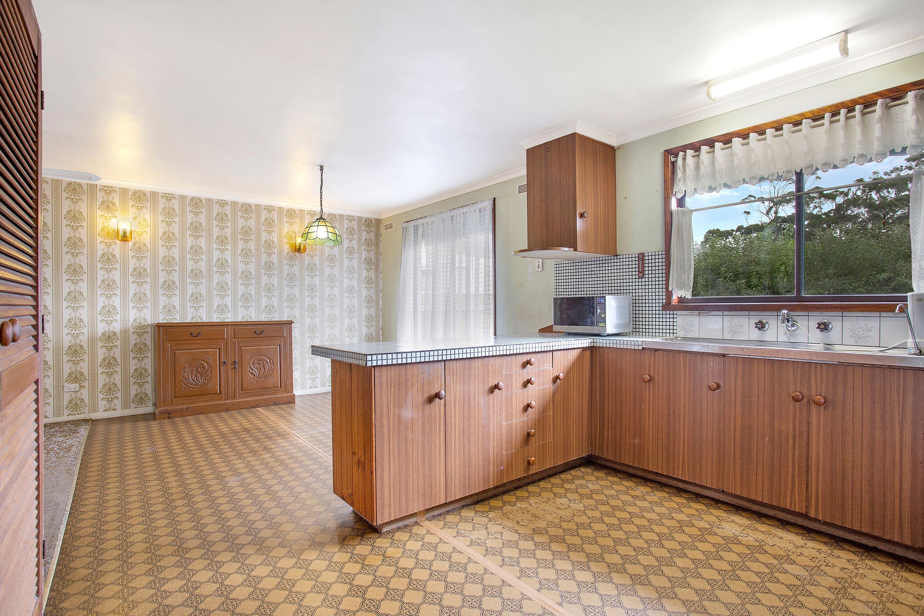 15 Baxter Street, Timboon VIC 3268, Timboon - Thumbnail 2