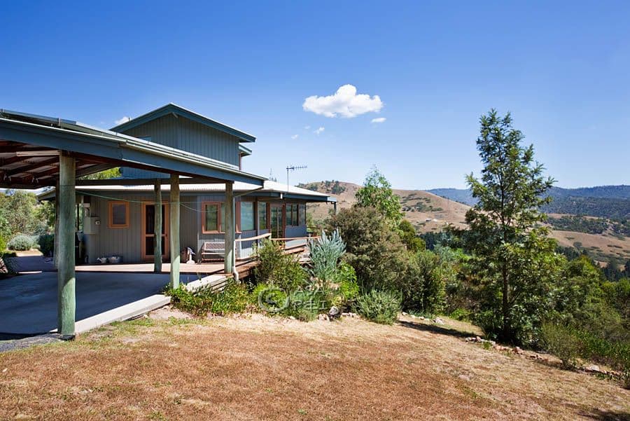 232 Megalong Place, Kanimbla - Image 1