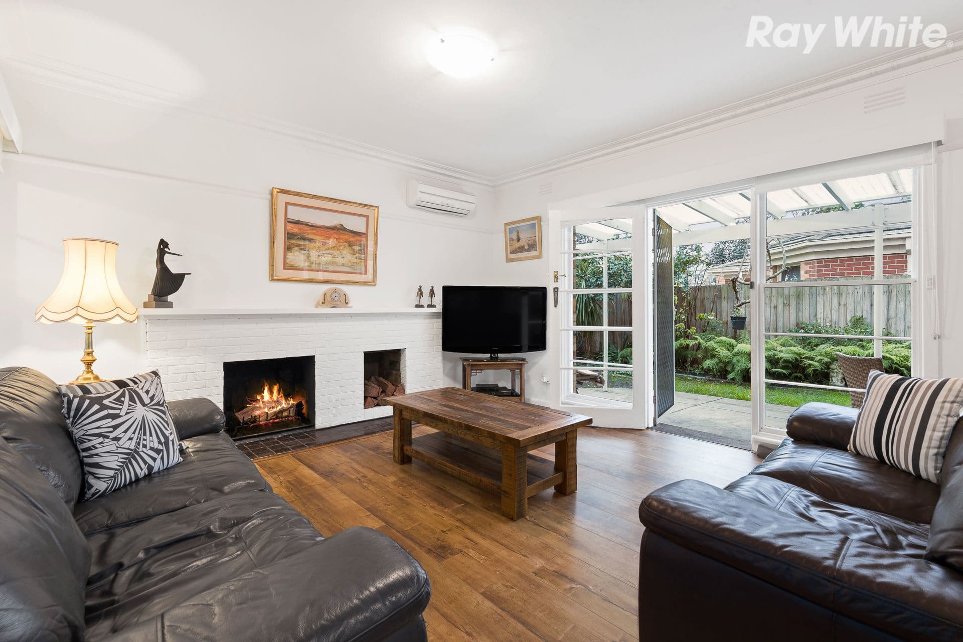 1 Hornby Street, Black Rock VIC 3193, Black Rock - Thumbnail 2