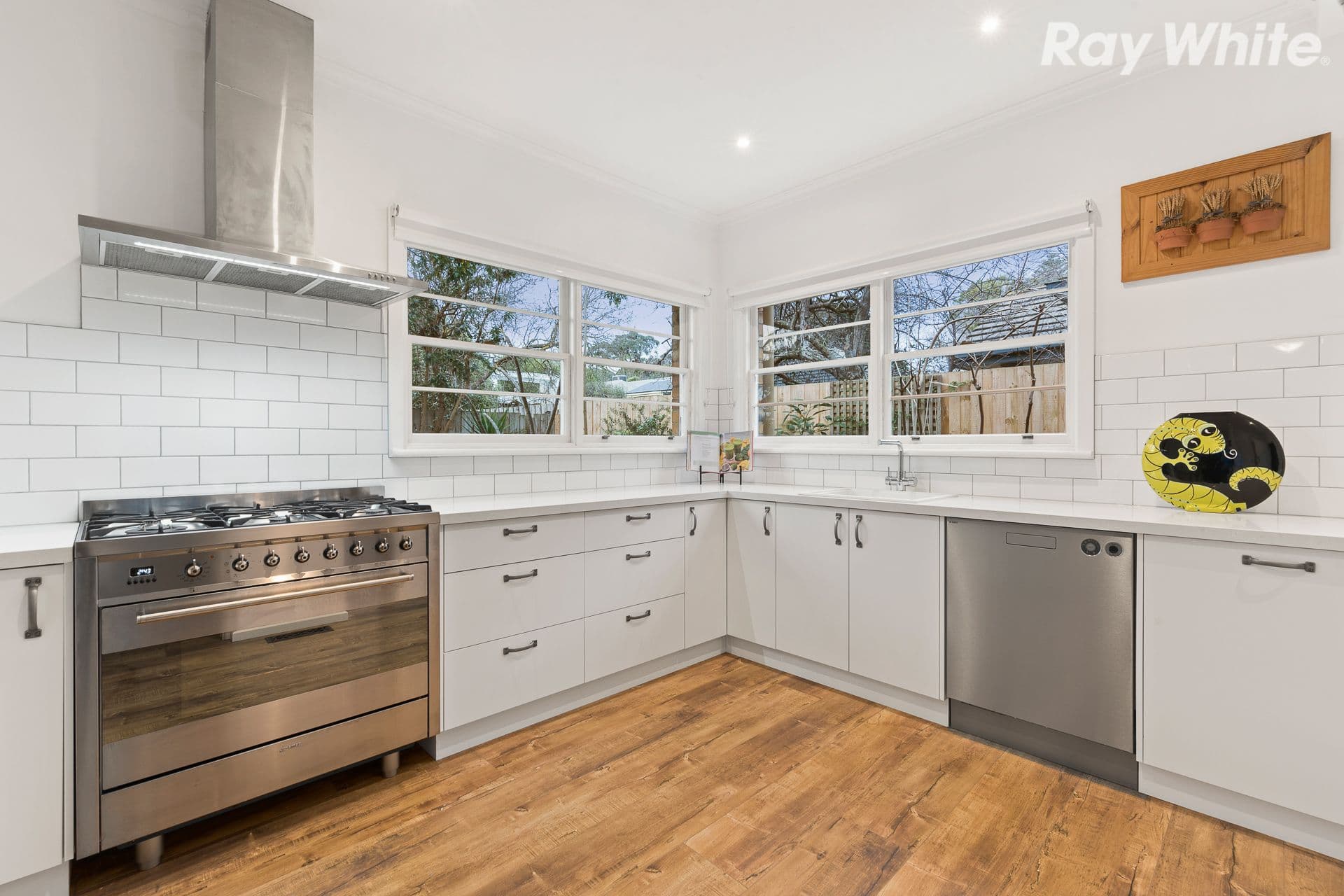 1 Hornby Street, Black Rock VIC 3193, Black Rock - Thumbnail 3