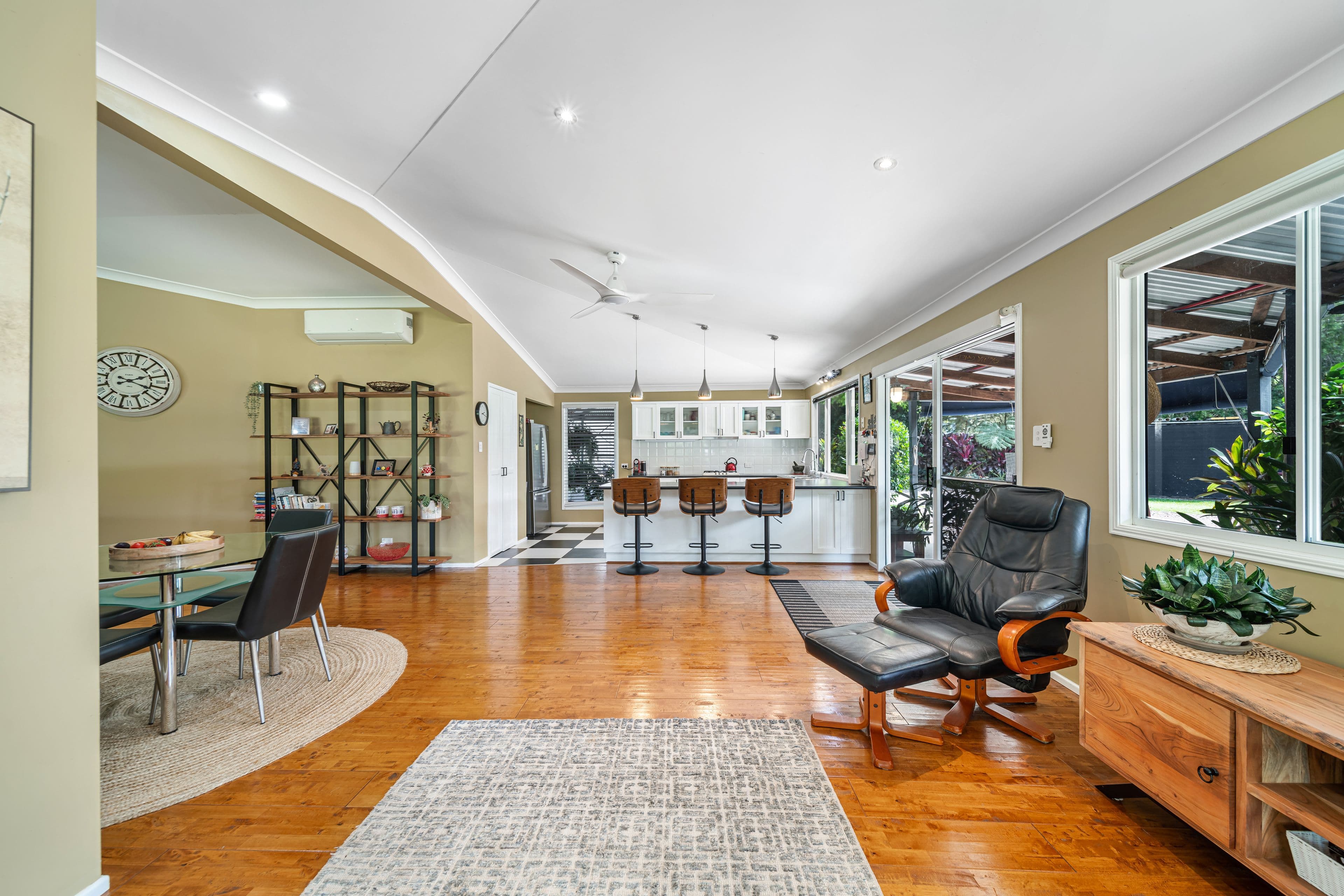 23 Forsyth Place, Mooloolah Valley QLD 4553, Mooloolah Valley - Thumbnail 2
