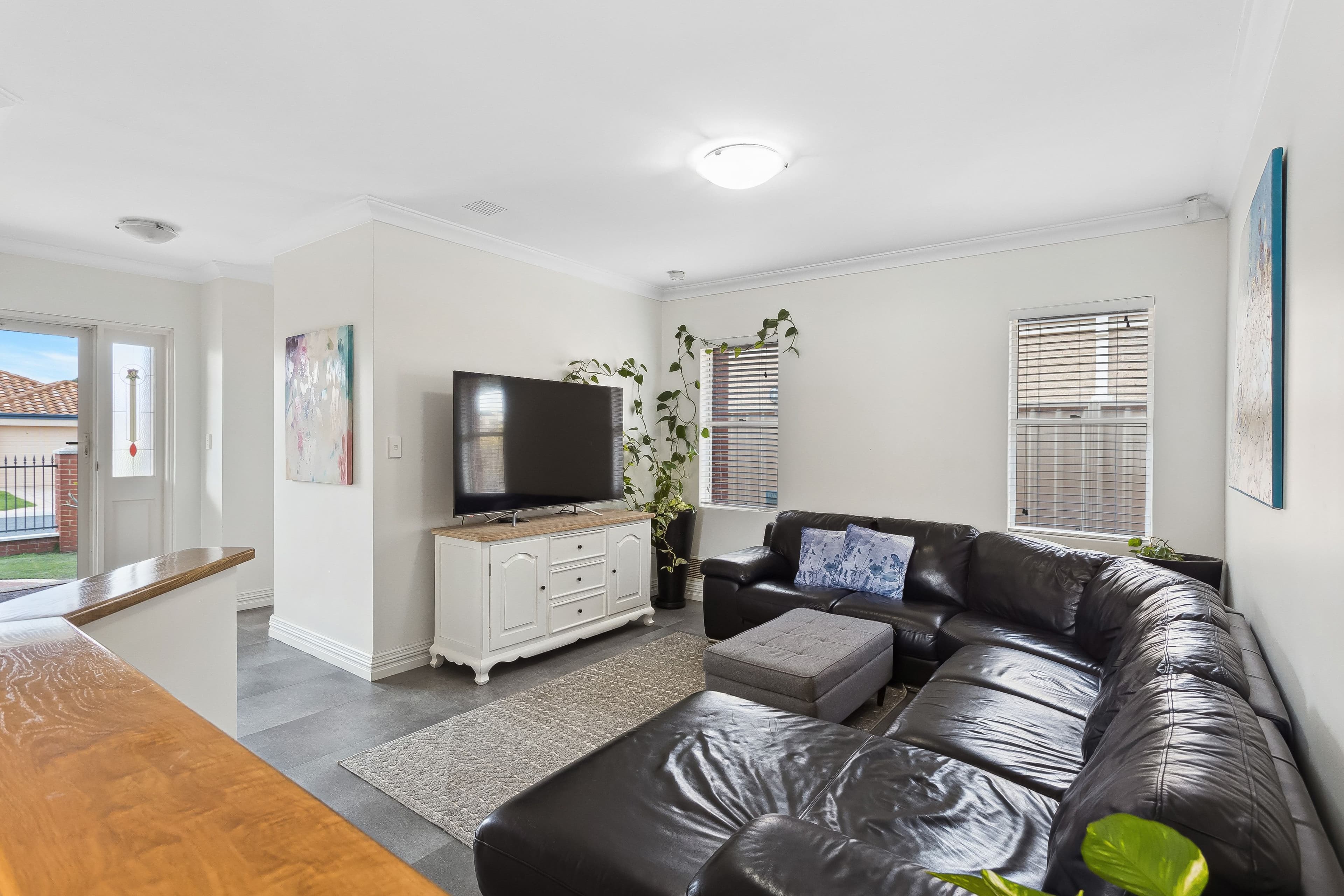 8 Wakeley Way, Duncraig WA 6023, Duncraig - Thumbnail 4