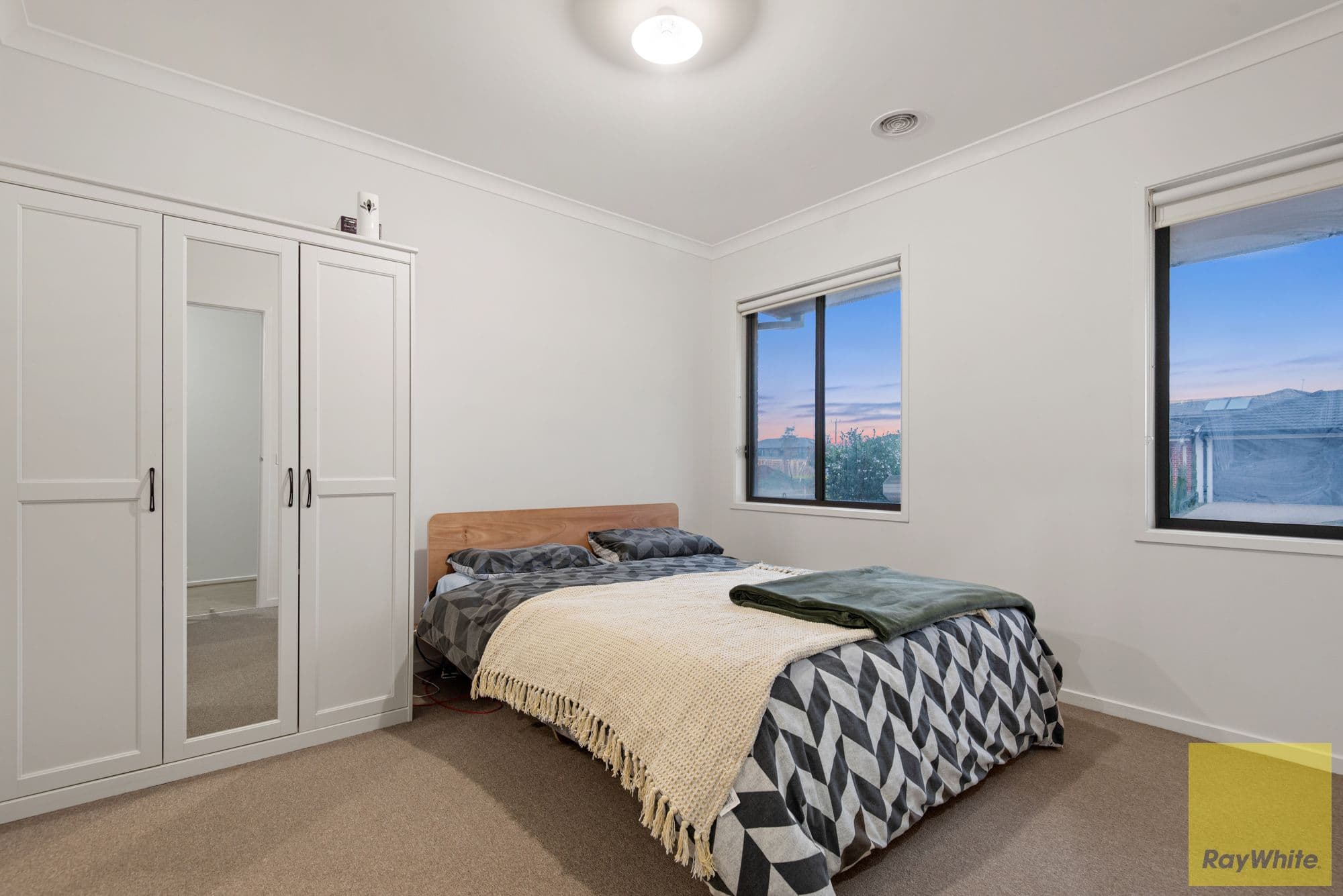 55 Topiary Street, Truganina VIC 3029, Truganina - Thumbnail 3