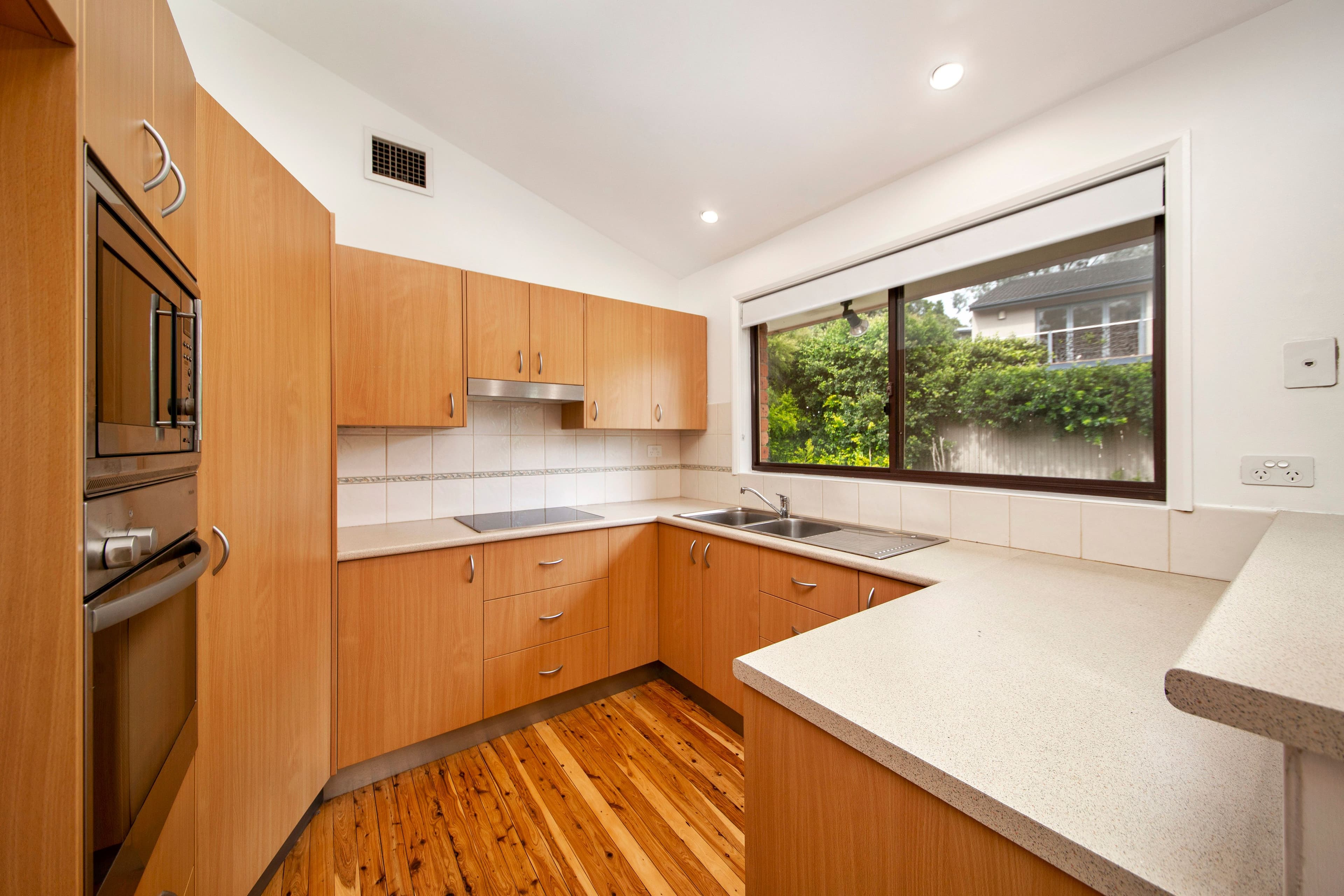 12 Illaroo Street, Bangor NSW 2234, Bangor - Thumbnail 6