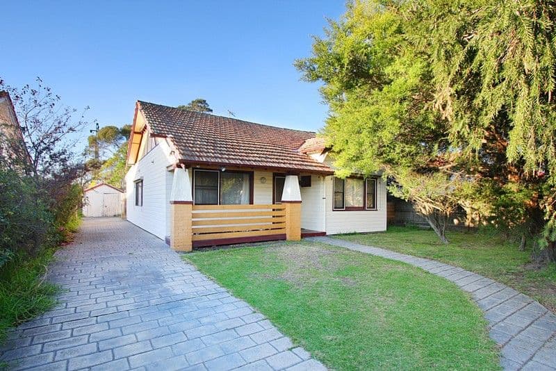 63 Carlisle Crescent, Hughesdale VIC 3166, Hughesdale - Image 1