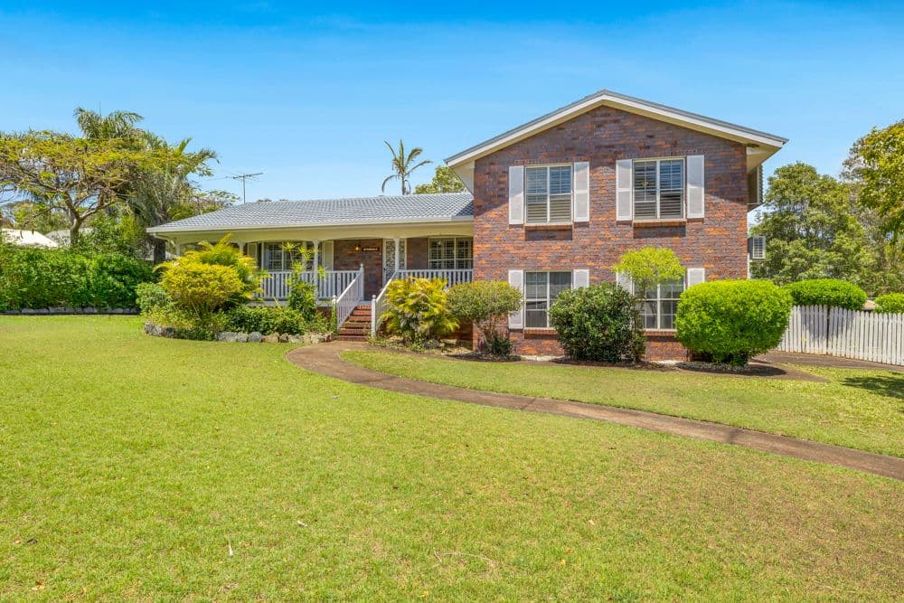 10 Stratford Court, Birkdale QLD 4159, Birkdale - Image 1