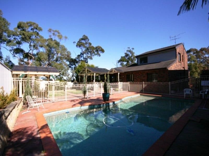 86  Hall Drive, MENAI NSW 2234, Menai - Thumbnail 2