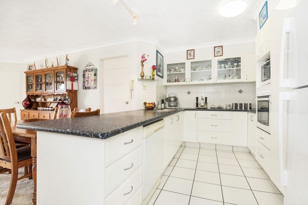 80 Duringan Street, Currumbin QLD 4223, Currumbin - Thumbnail 2