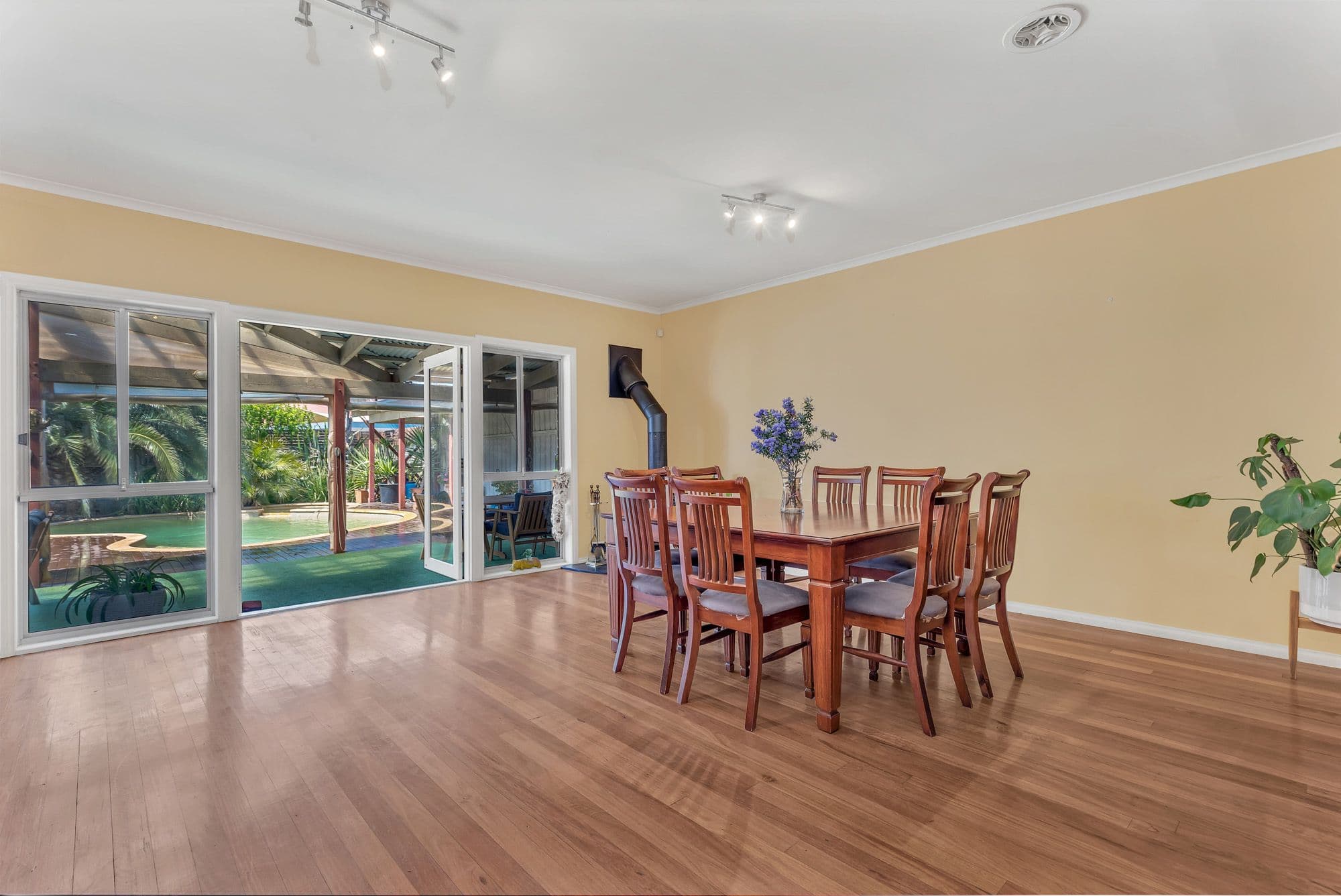 3 Wolsely Close, Werribee VIC 3030, Werribee - Thumbnail 4