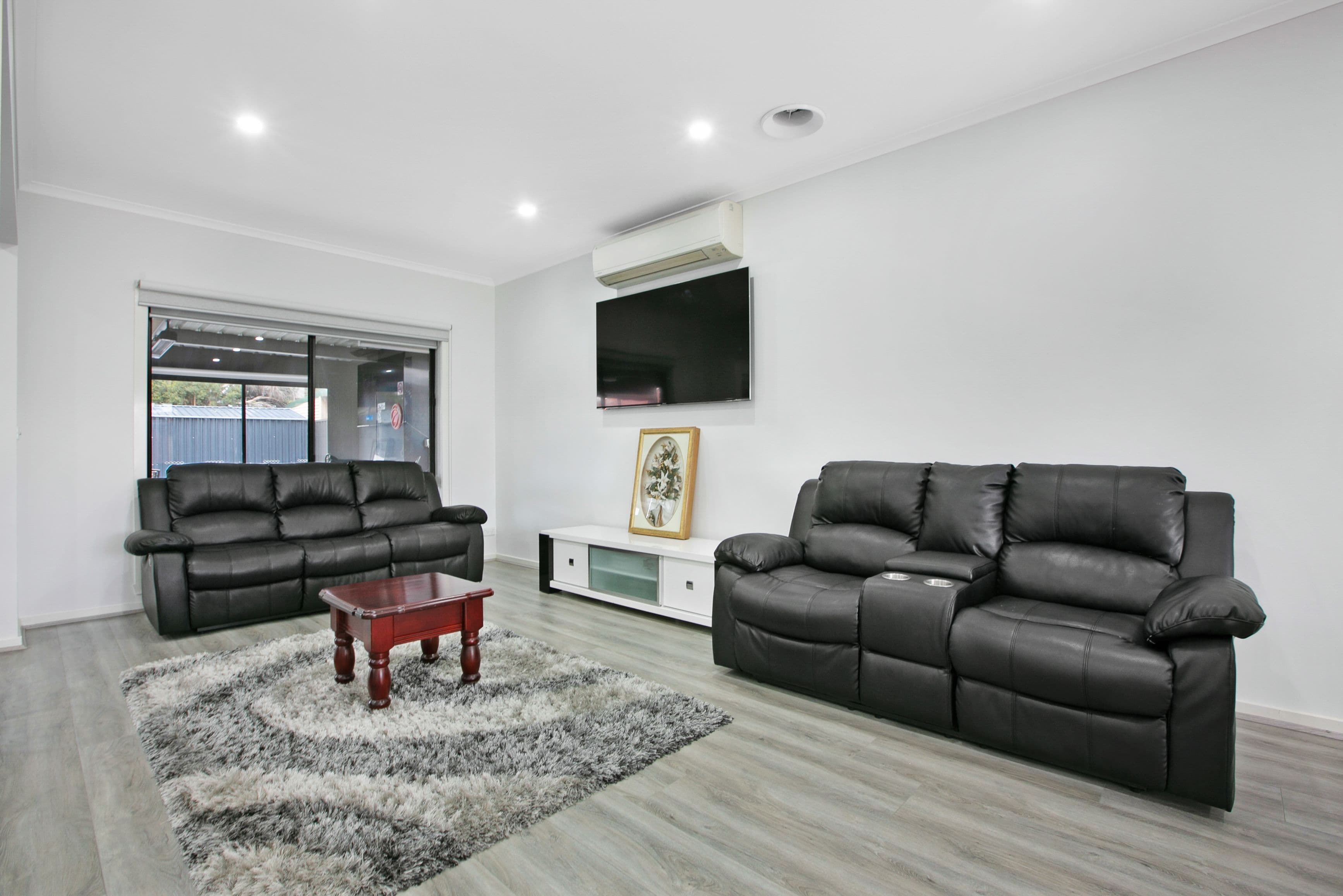 54 Rearden Crescent, Roxburgh Park VIC 3064, Roxburgh Park - Thumbnail 3