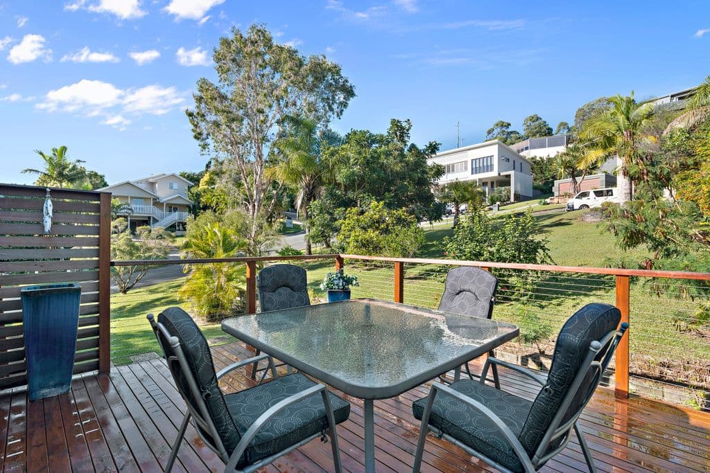 8 Mirreen Drive, Tugun QLD 4224, Tugun - Thumbnail 2