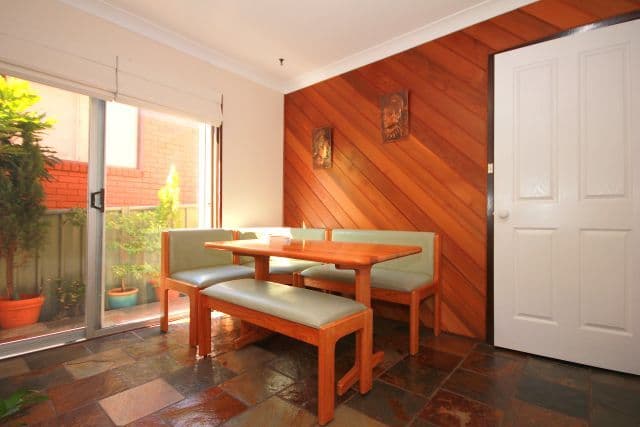 46 Binalong Avenue, GEORGES HALL NSW 2198, Georges Hall - Thumbnail 4