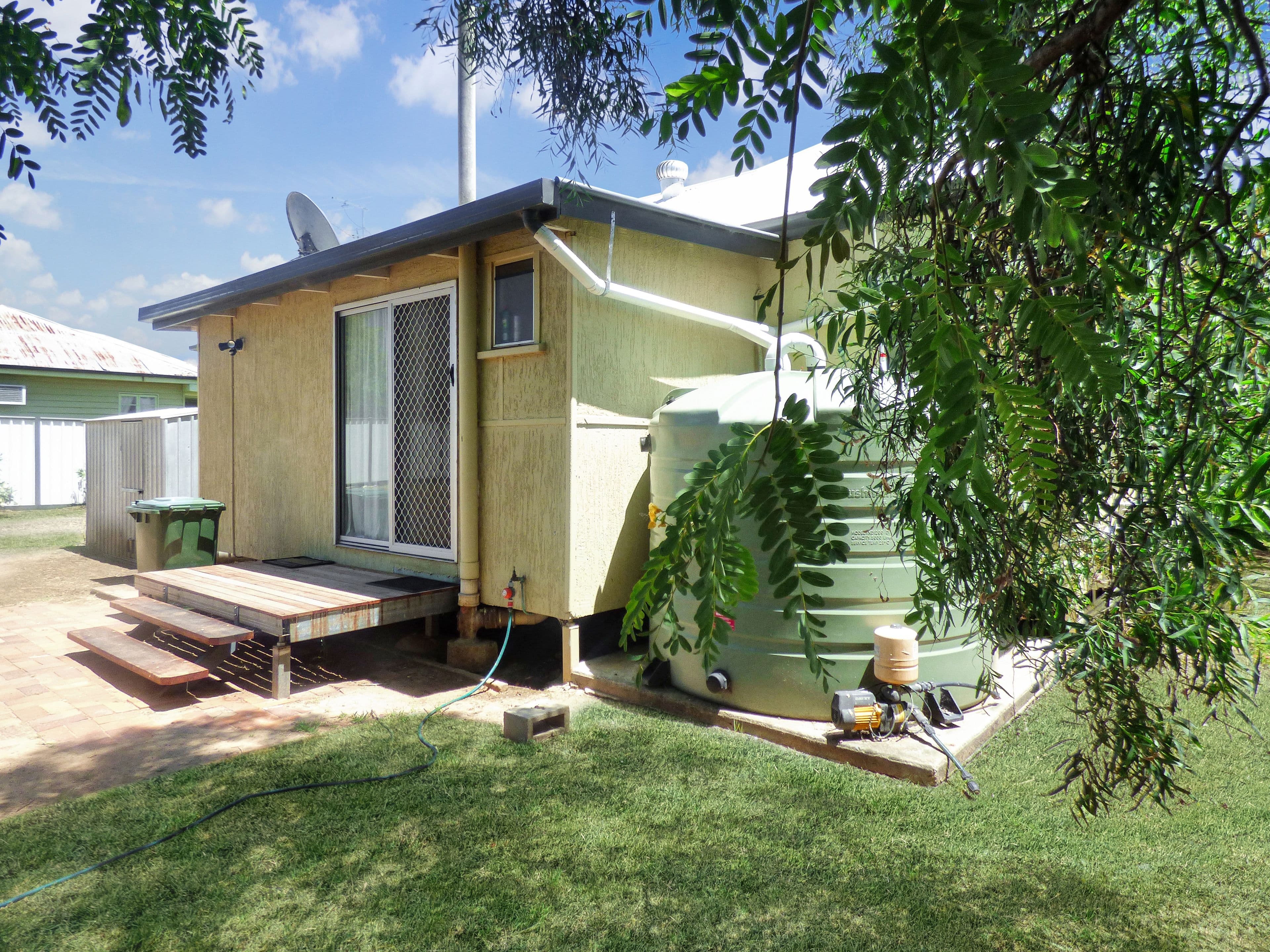 16 Fowles Street, Roma QLD 4455, Roma - Thumbnail 2