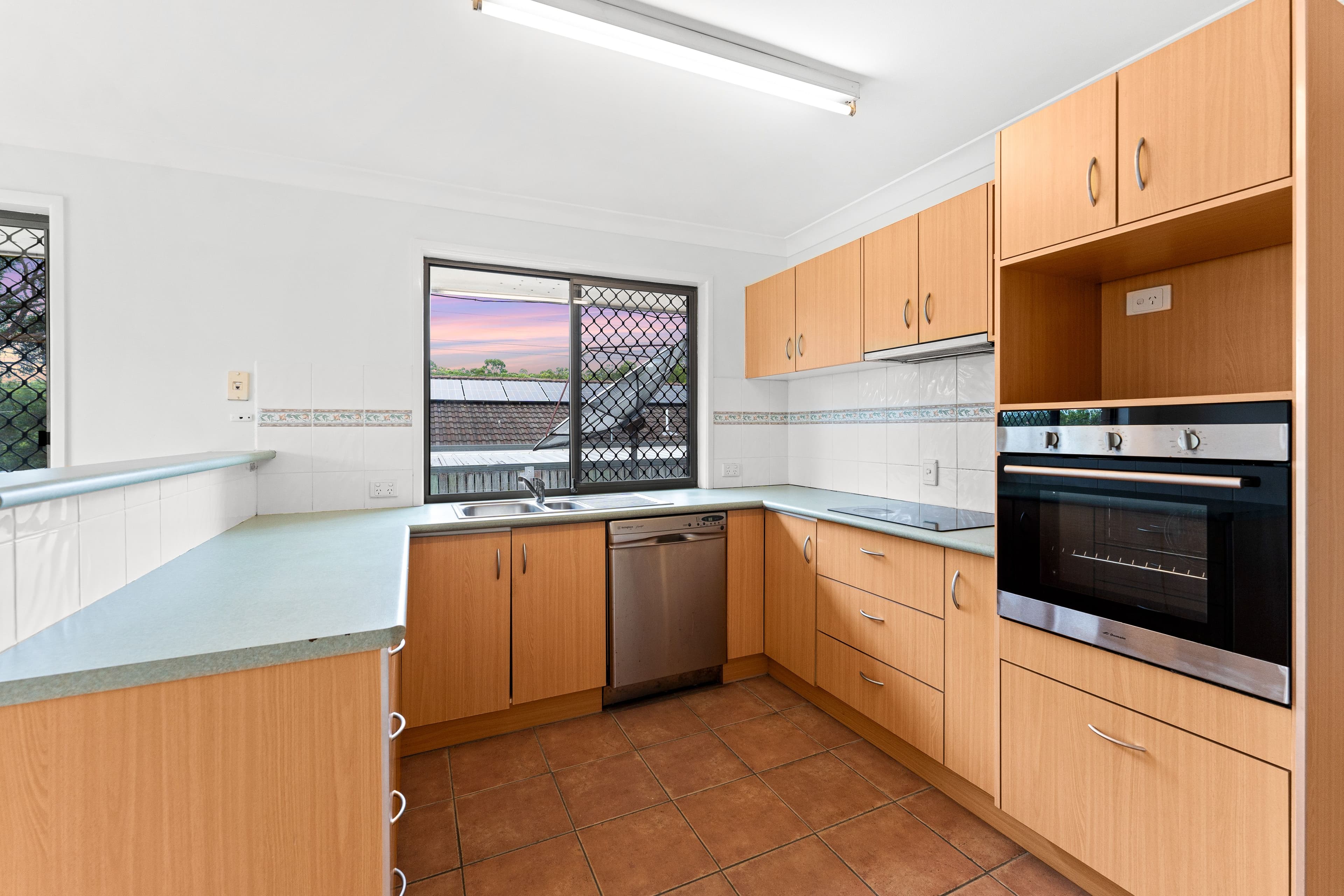 23 Deputor Street, Rochedale South QLD 4123, Rochedale South - Thumbnail 6