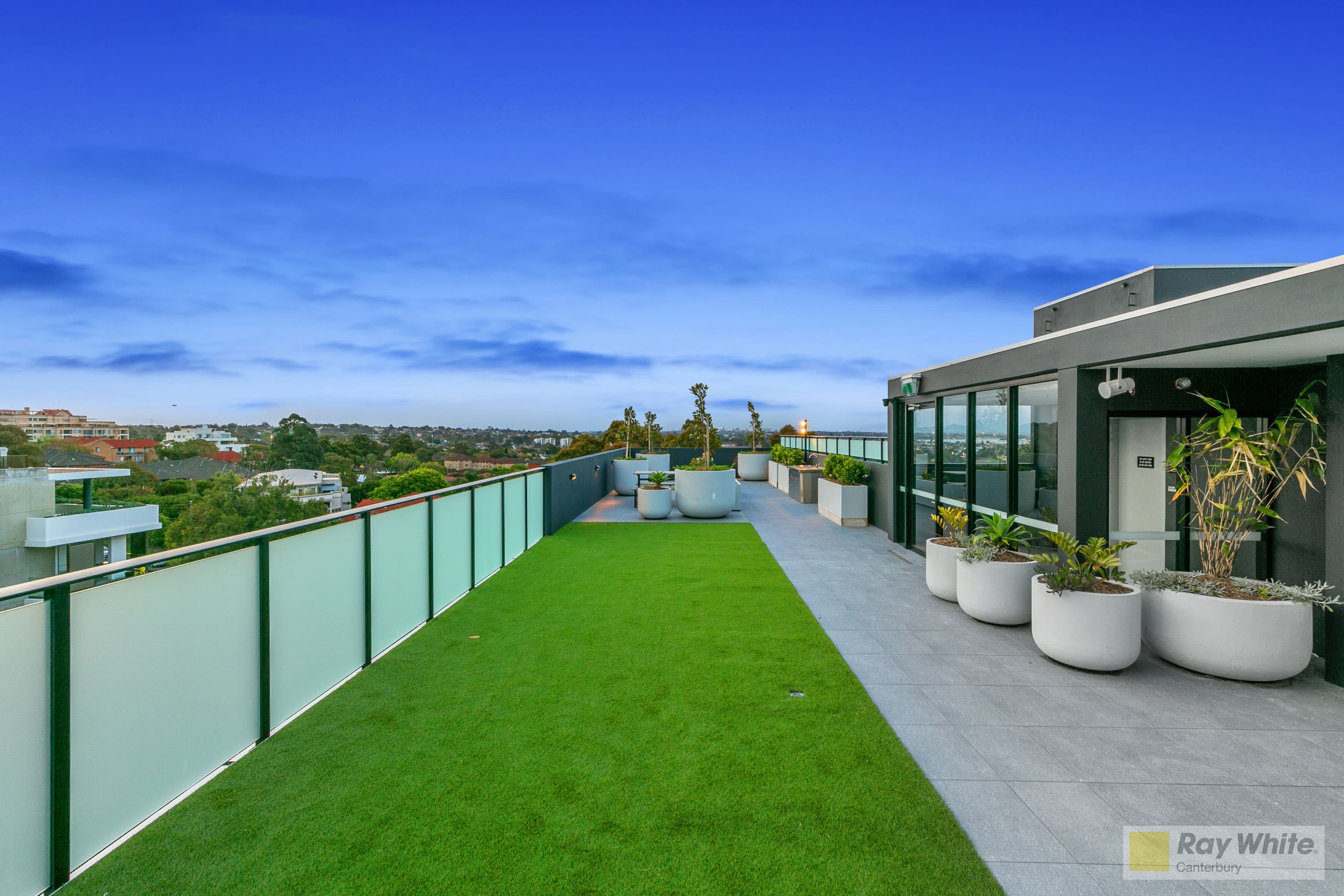 2 Higherdale Avenue, Miranda NSW 2228, Miranda - Thumbnail 6