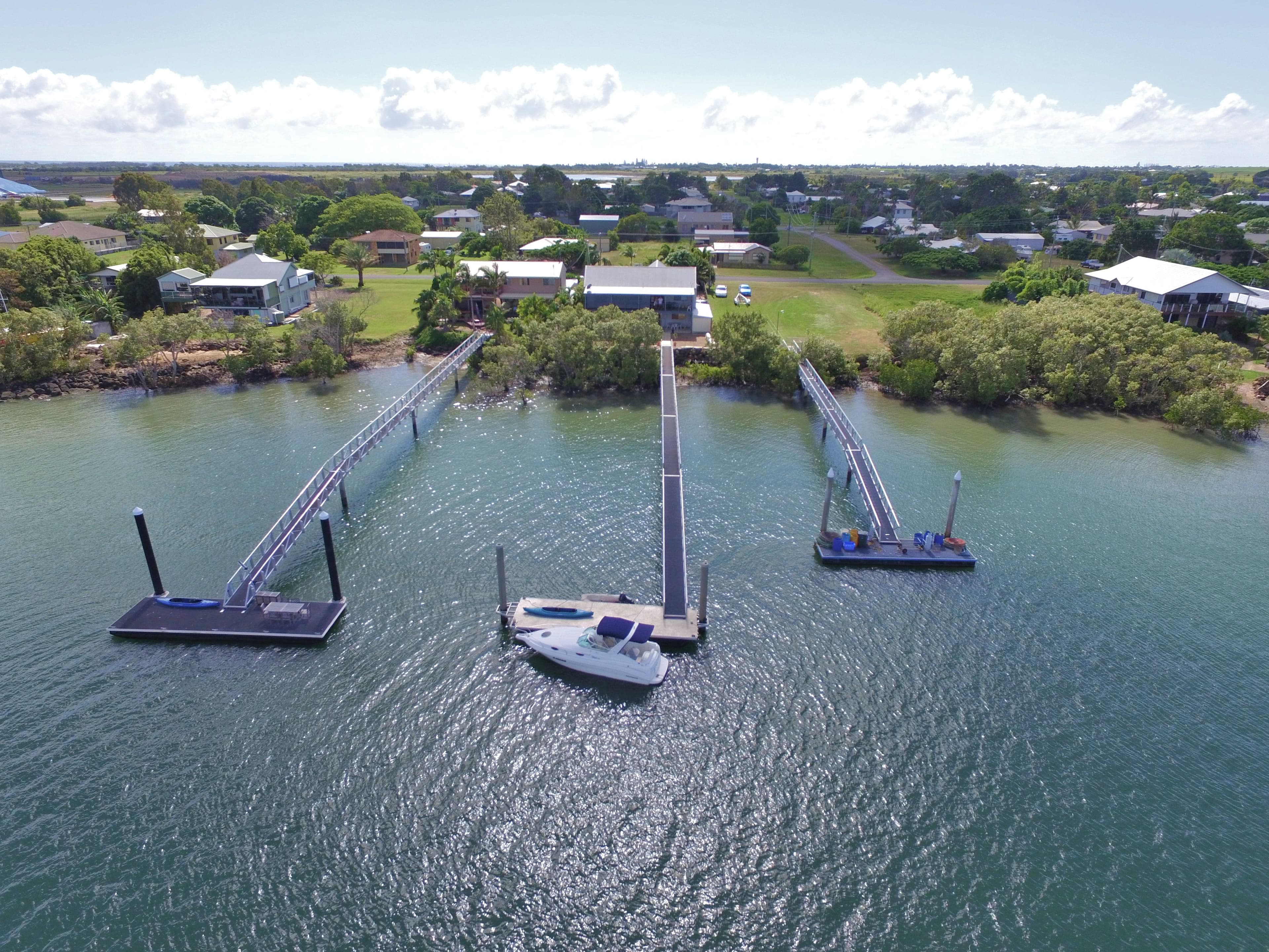 18 Corser Street, Burnett Heads QLD 4670, Burnett Heads - Thumbnail 2