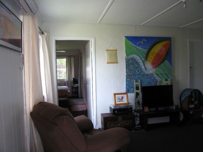 16 Burston Street, NORTH MACKAY QLD 4740, North Mackay - Thumbnail 2