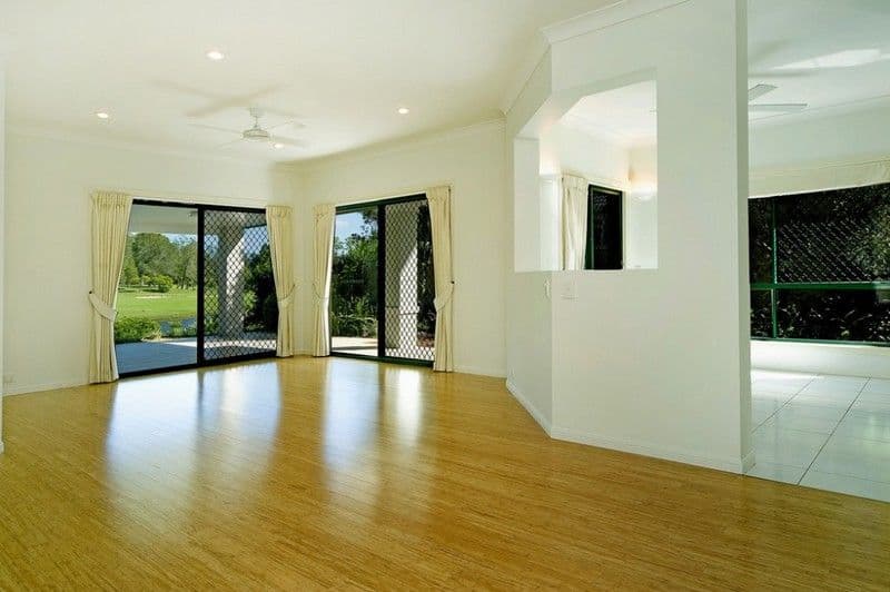 4 Steyning Court, ARUNDEL QLD 4214, Arundel - Thumbnail 3