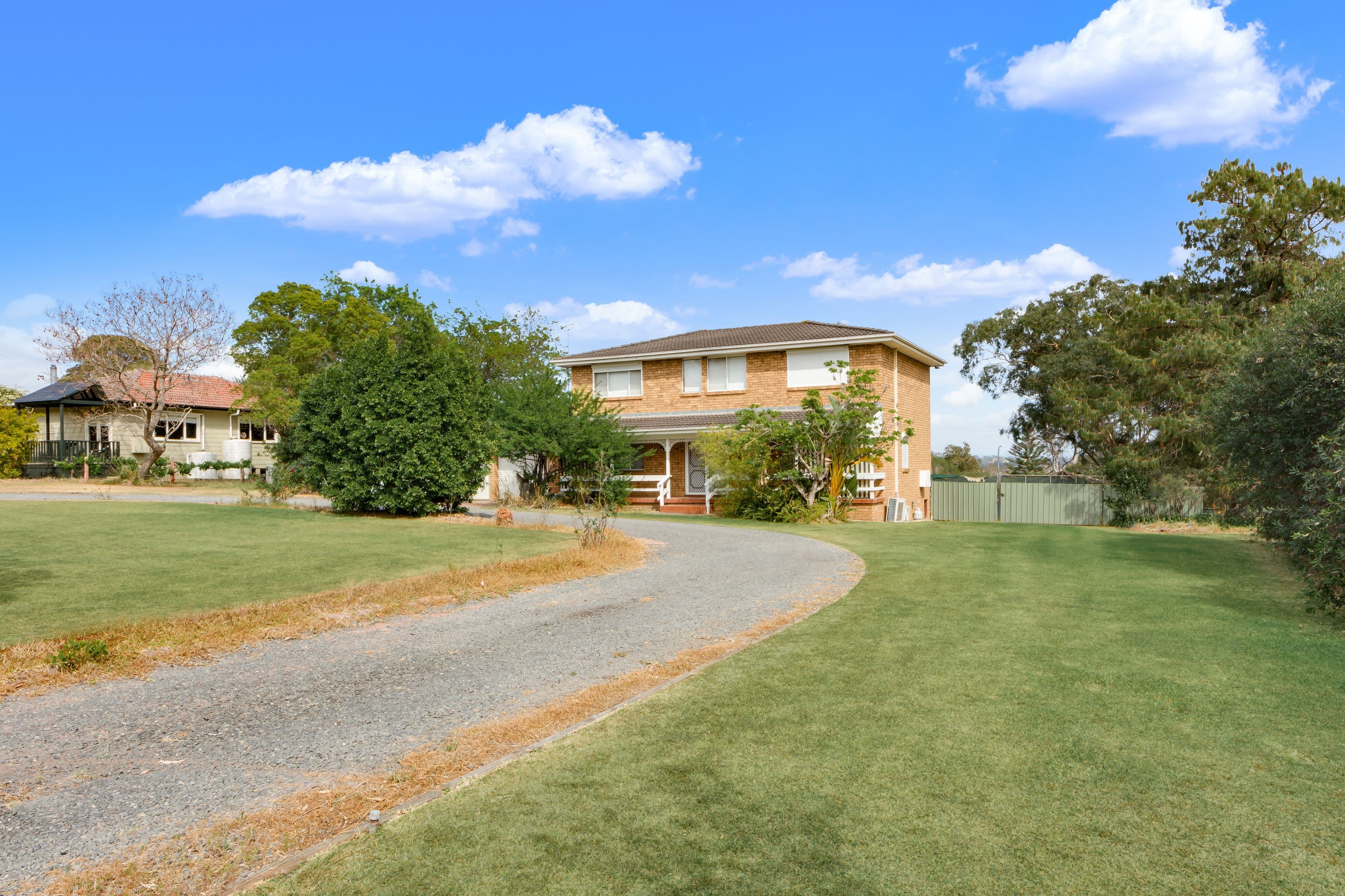 46 Eagleview Road, Minto - Thumbnail 2