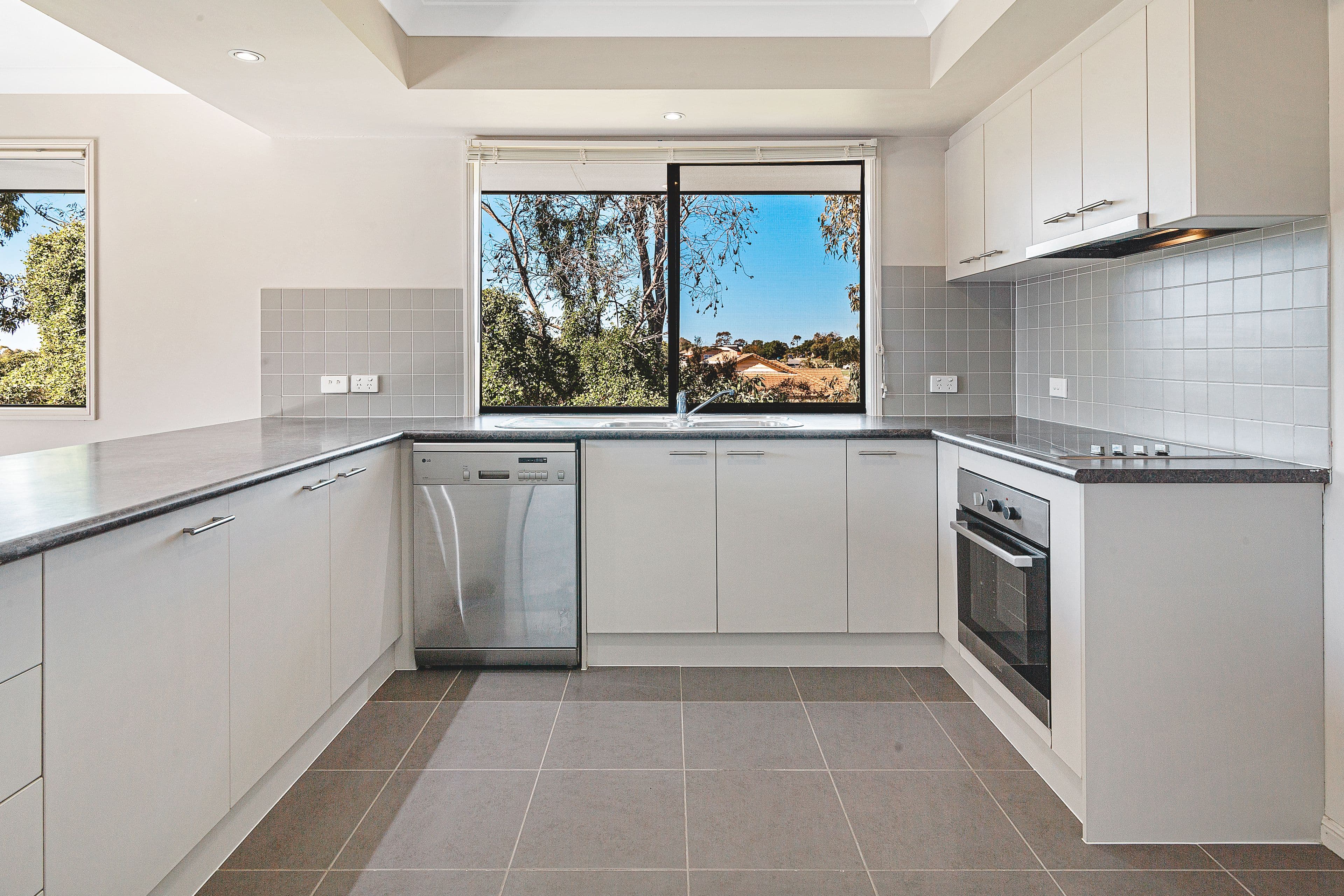 1 Marsh Street, Upper Coomera QLD 4209, Upper Coomera - Thumbnail 3