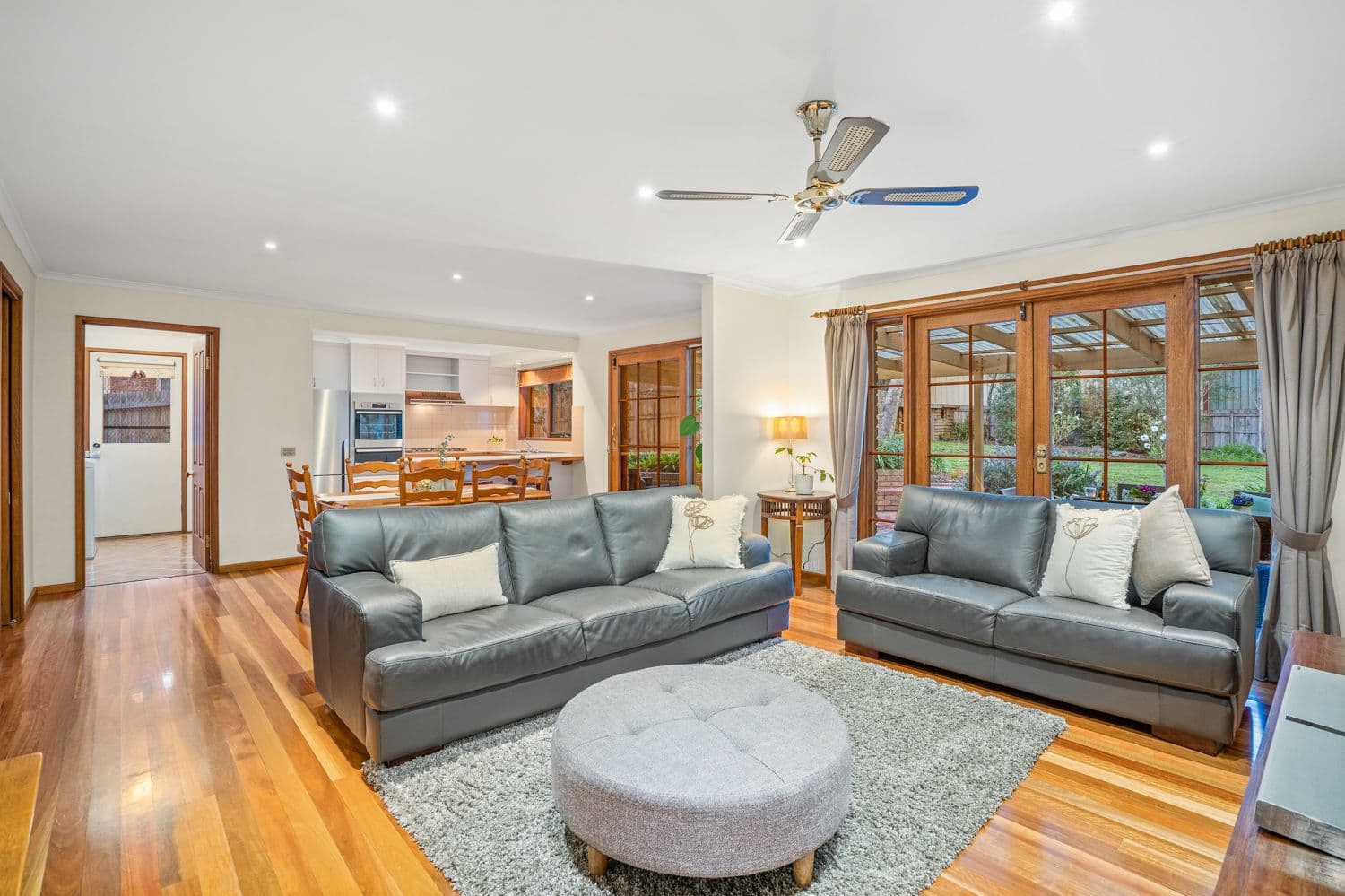 13 Sarah Court, Eltham North VIC 3095, Eltham North - Thumbnail 2