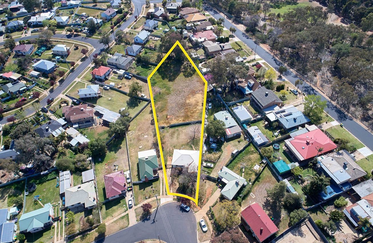 25 Phillip Avenue, Mount Austin - Thumbnail 4