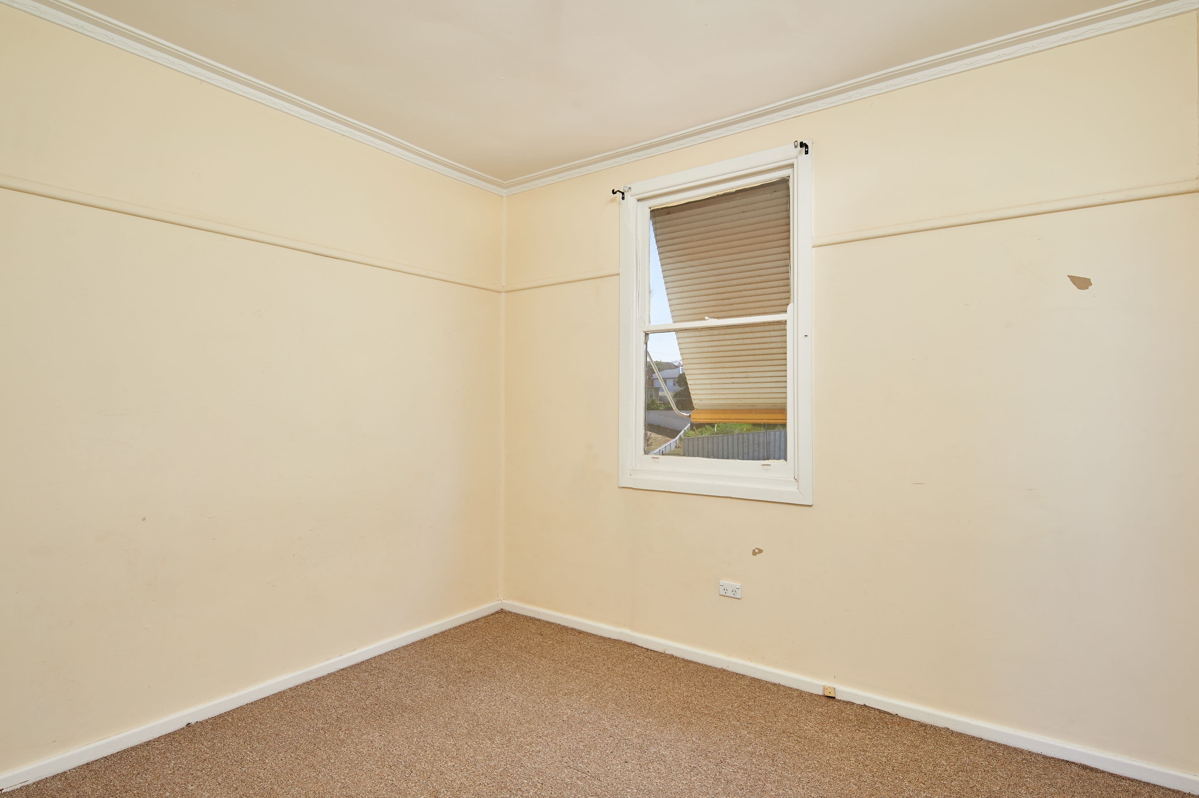25 Phillip Avenue, Mount Austin - Thumbnail 7