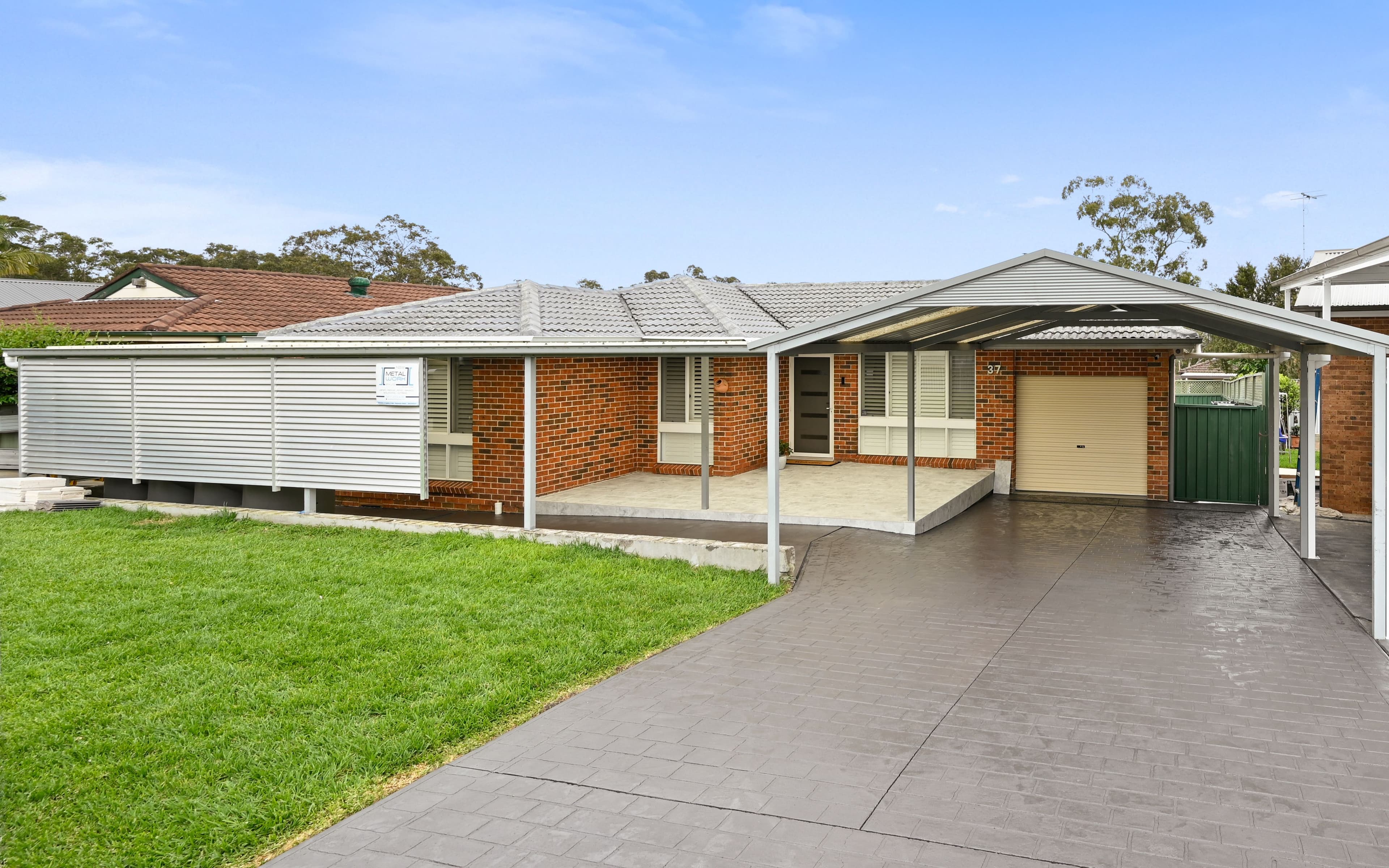 37 Fifth Avenue, Macquarie Fields NSW 2564, Macquarie Fields - Image 1