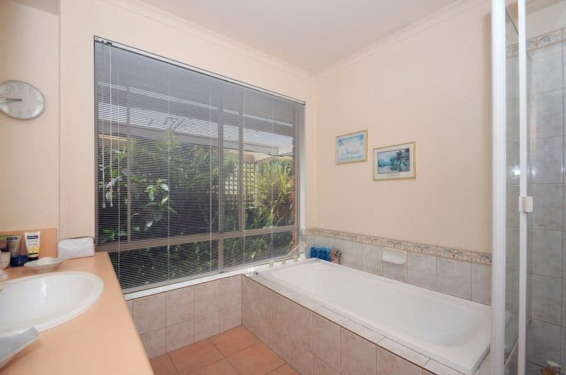 4 Stradbrook Court, CARRUM DOWNS VIC 3201, Carrum Downs - Thumbnail 8
