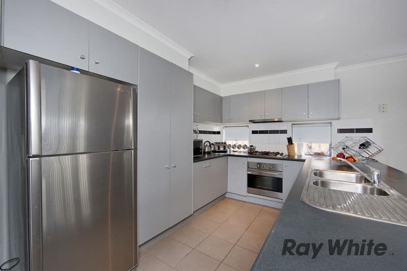 40 Hamish Drive, TARNEIT VIC 3029, Tarneit - Thumbnail 3