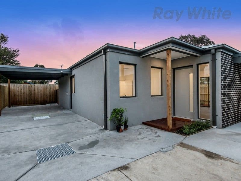 19 Hannah Street, Seaford VIC 3198, Seaford - Image 1